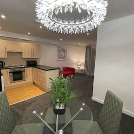 Moda Wigan 2 - Stylish 2 Bed In Central Wigan Exterior foto