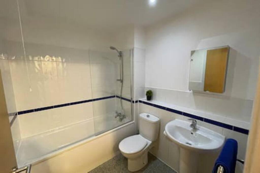 Moda Wigan 2 - Stylish 2 Bed In Central Wigan Exterior foto